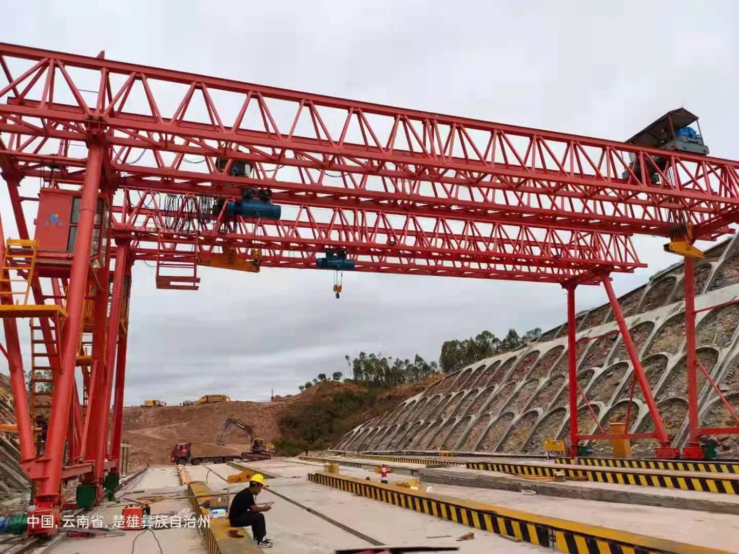 云南九建MG80/10T-24M、MH10T-24M龍門吊